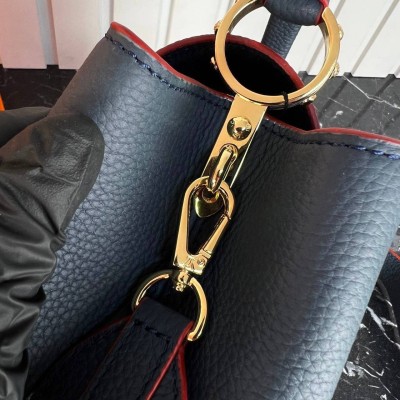 Louis Vuitton Capucines BB