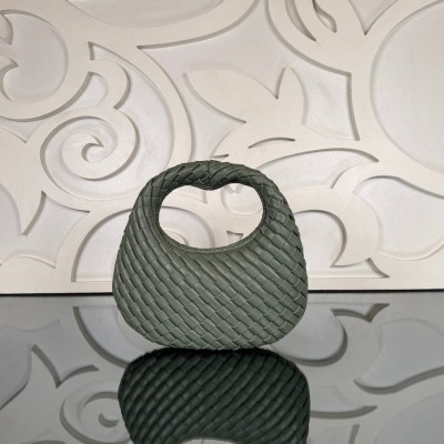 Bottega Veneta Mini Veneta