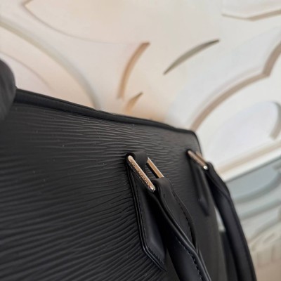 Louis Vuitton Dandy MM Briefcase