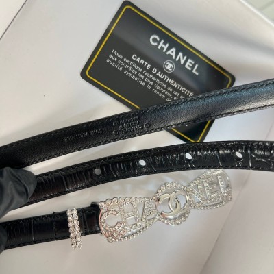 Chanel Kristal Kemer