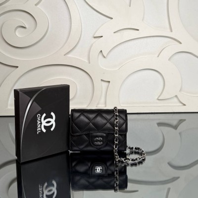 Chanel CC Mini Chain Crossbody Wallet