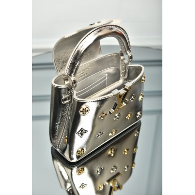 Louis Vuitton Capucines Mini