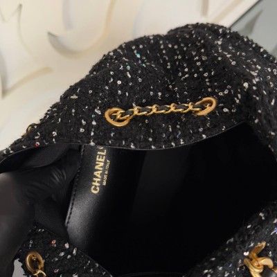 Chanel 25 Medium Handbag