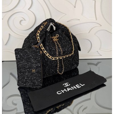 Chanel 25 Medium Handbag