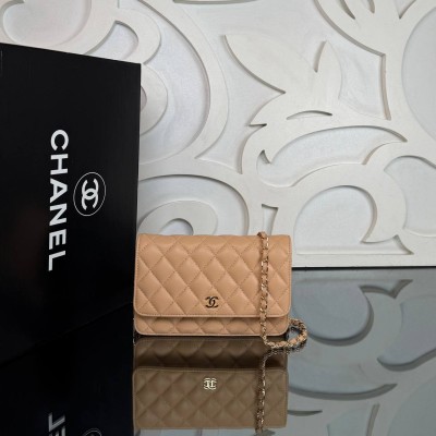 Chanel Pochette Wallet on Chain