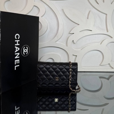 Chanel Pochette Wallet on Chain