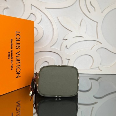 Louis Vuitton All In BB