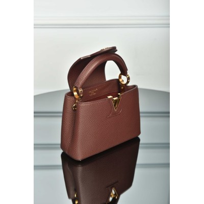 Louis Vuitton Capucines Mini