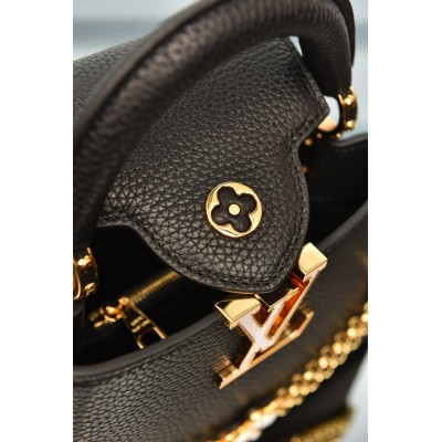 Louis Vuitton Capucines Mini