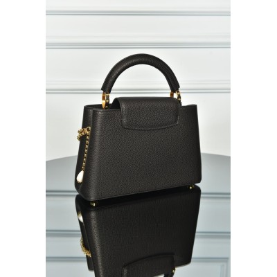 Louis Vuitton Capucines BB