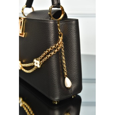 Louis Vuitton Capucines BB