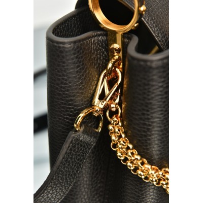 Louis Vuitton Capucines BB