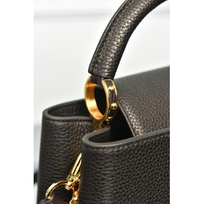 Louis Vuitton Capucines BB