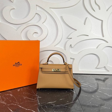 Hermes Kelly 19