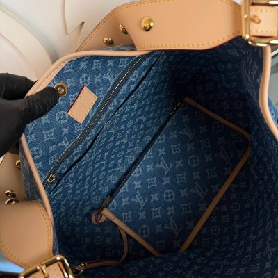 Louis Vuitton CarryAll MM