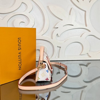 Louis Vuitton LV x TM Bolsa Diane Nano