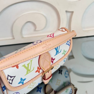 Louis Vuitton LV x TM Bolsa Diane Nano