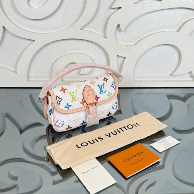 Louis Vuitton LV x TM Bolsa Diane Nano