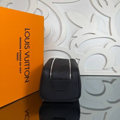 Louis Vuitton Dopp Kit Pouch
