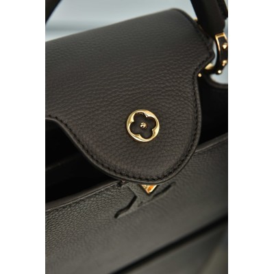 Louis Vuitton Capucines BB