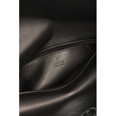 Gucci Shoulder Bag with Chain