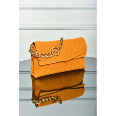 Gucci Shoulder Bag with Chain