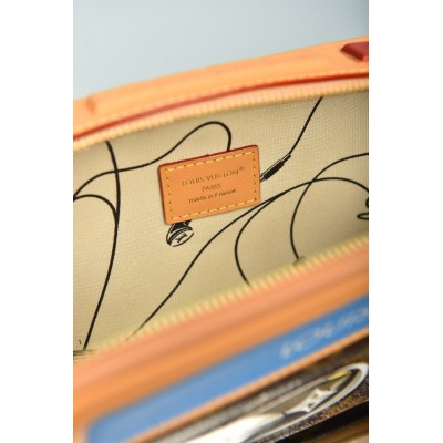 Louis Vuitton Baladeur Wearable Wallet