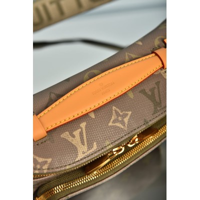 Louis Vuitton Rush Bumbag