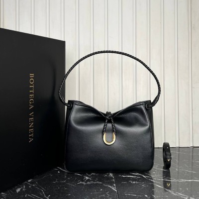 Bottega Veneta Medium Liberta Bag