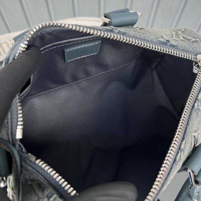 Louis Vuitton Keepall Bandouliere 25