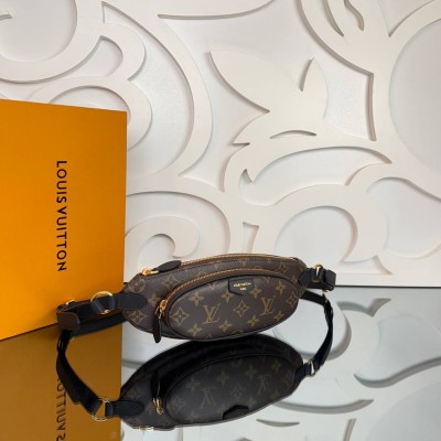 Louis Vuitton Keepit