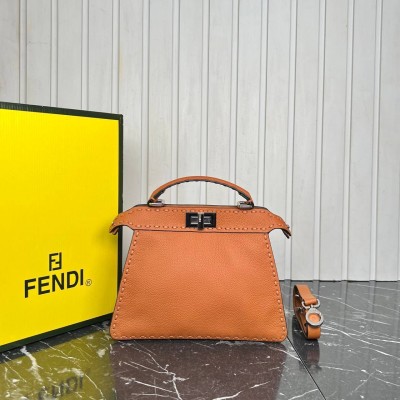 Fendi Peekaboo ISeeU Small