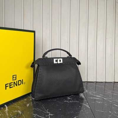 Fendi Peekaboo ISeeU Small