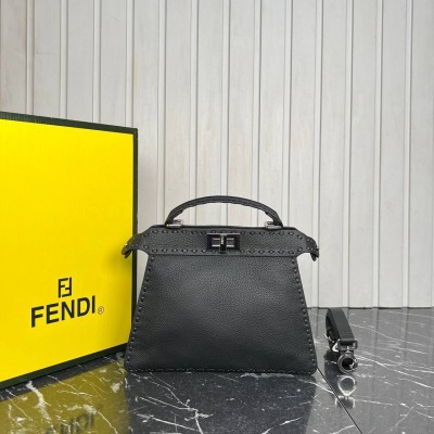Fendi Peekaboo ISeeU Small