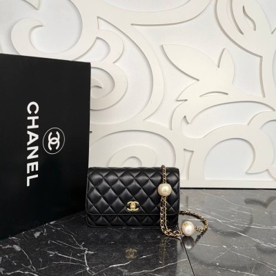 Chanel Wallet on A Chain Pearl Strap