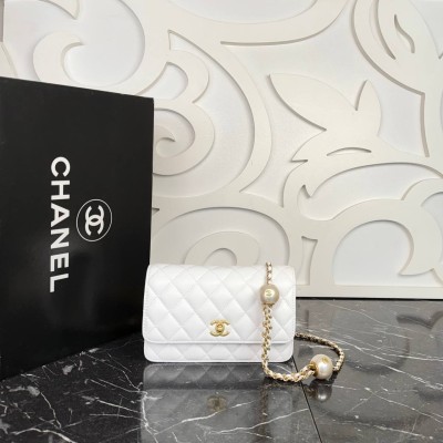 Chanel Wallet on A Chain Pearl Strap