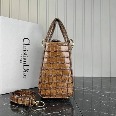 Dior Medium Lady Dior