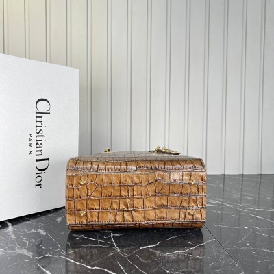 Dior Medium Lady Dior