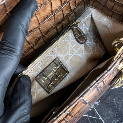 Dior Medium Lady Dior