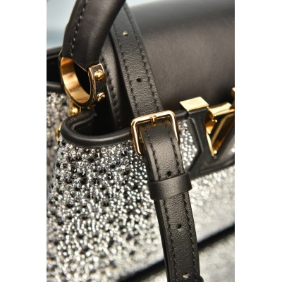 Louis Vuitton Capucines Mini