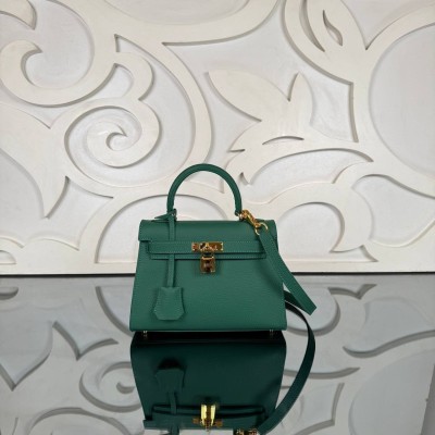 Hermes Kelly 22