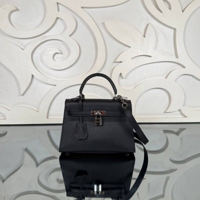 Hermes Kelly 22