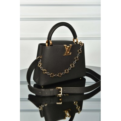 Louis Vuitton Capucines BB
