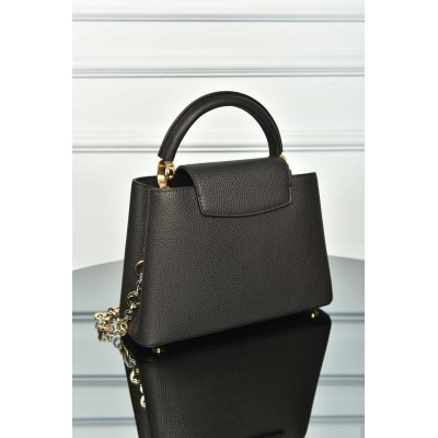 Louis Vuitton Capucines BB