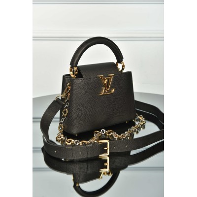 Louis Vuitton Capucines Mini