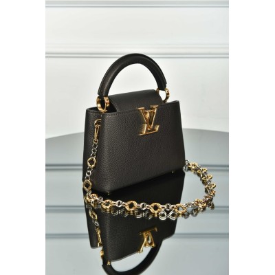 Louis Vuitton Capucines Mini