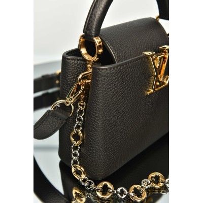 Louis Vuitton Capucines Mini