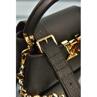 Louis Vuitton Capucines Mini