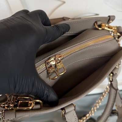 Louis Vuitton OnTheGo East West