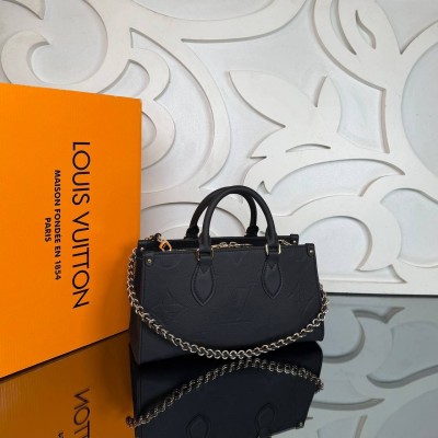 Louis Vuitton OnTheGo East West